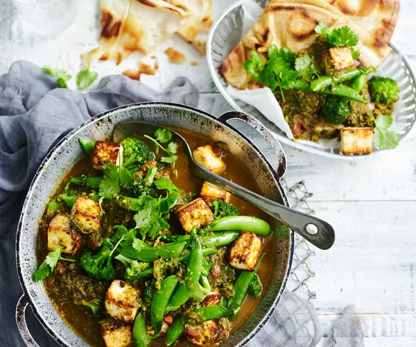 Broccoli and paneer saag curry