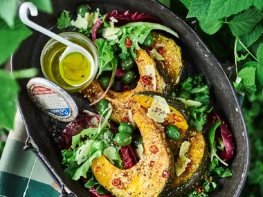 Barbecued sesame pumpkin salad