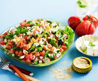 Chopped tomato salad with sesame salt