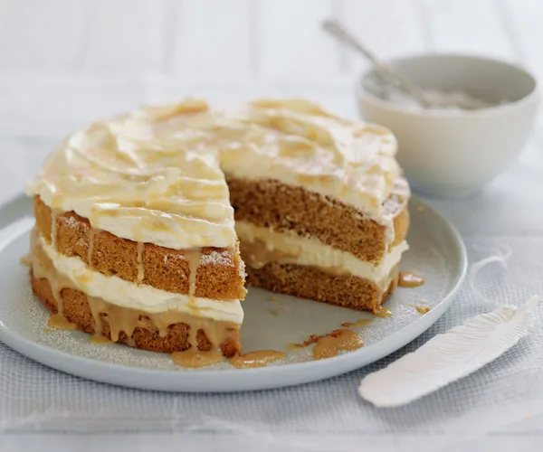 Brown sugar caramel sponge