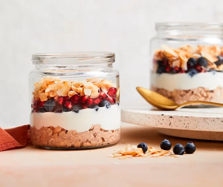 Cottage cheese breakfast jars