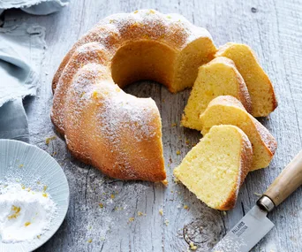 Lemon sand cake