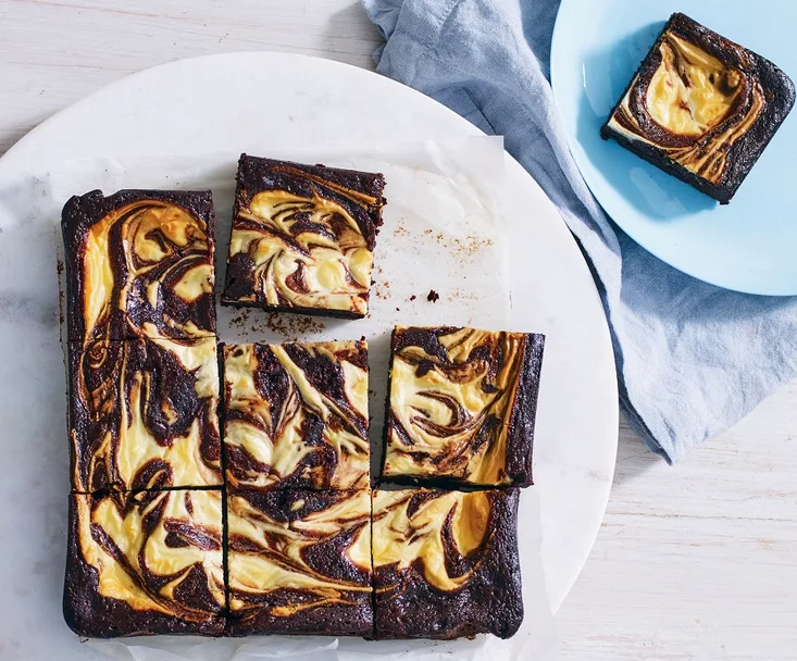 Sugar free, keto friendly cheesecake brownies