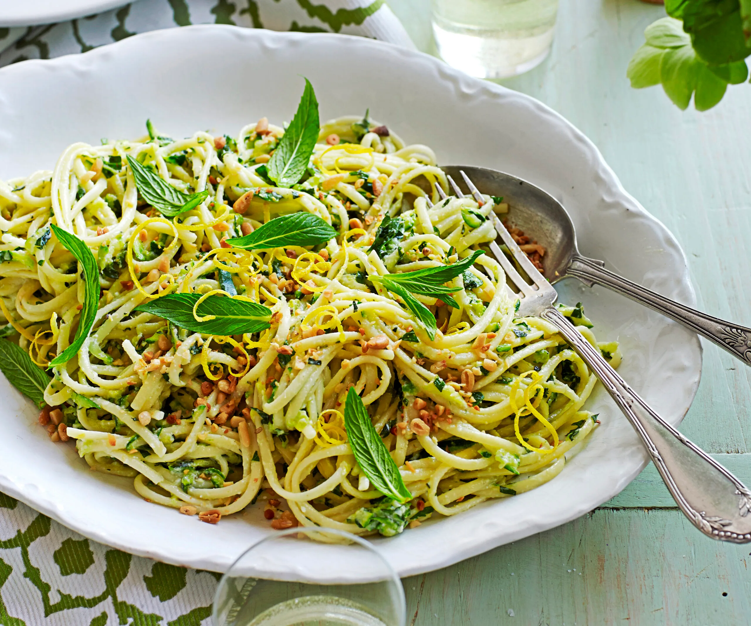 Linguine with zucchini, ricotta & mint