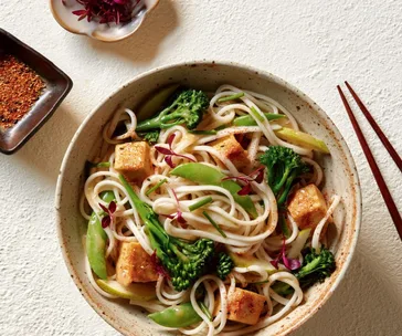 10 easy noodle recipes the whole family will love