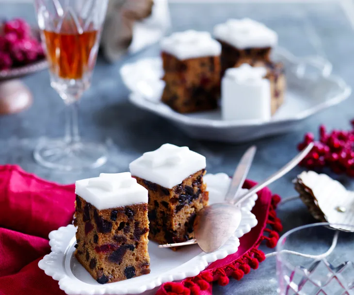 Ginger beer fruit cake