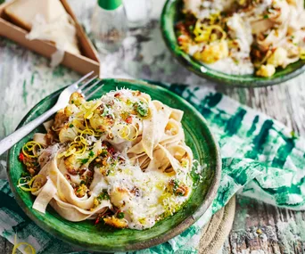 Spelt pasta with silky cauliflower sauce