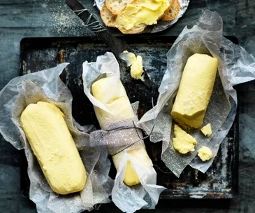 Salted cultured butter