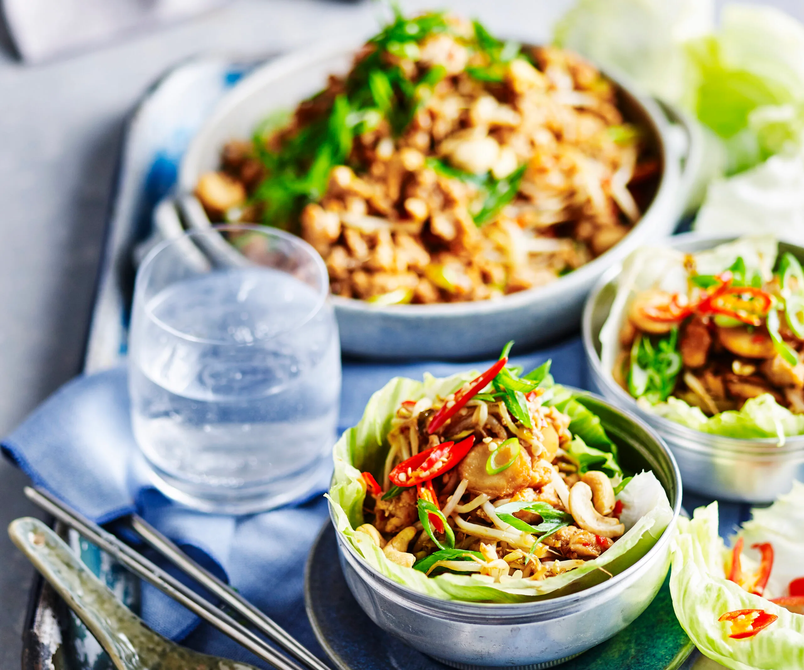 Chilli chicken san choy bow-image