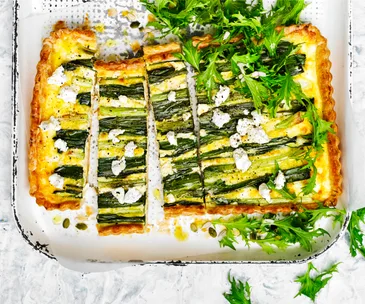 Easy cheesy leek quiche