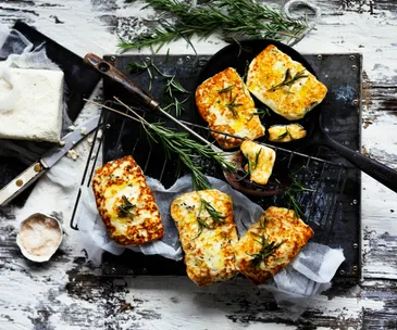 How to make rosemary haloumi