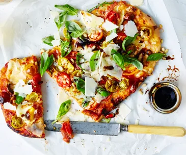 Tomato and mozzarella pizza