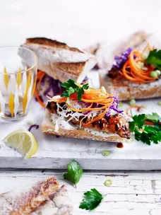 Hot dogs with crunchy slaw