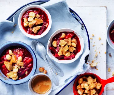 Spiced rhubarb and strawberry crumbles