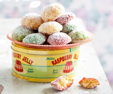 Rainbow jelly cakes