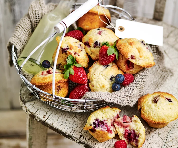 BERRY MUFFINS