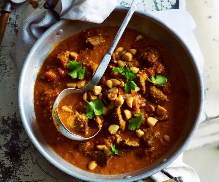 Lamb and macadamia curry