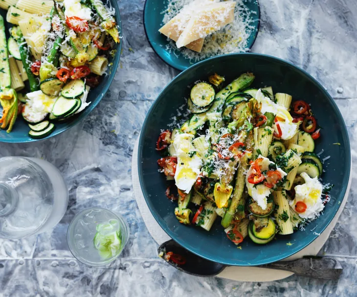 Rigatoni with zucchini and chilli