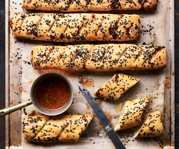 Thai chicken sausage rolls