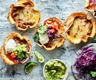 Make these beef taco pies in your pie maker