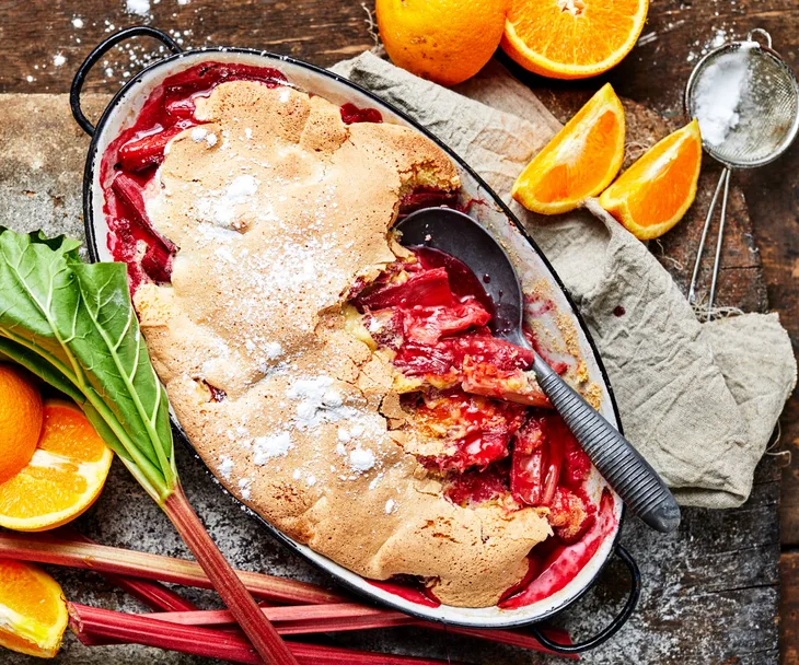 Rhubarb and orange sponge pudding