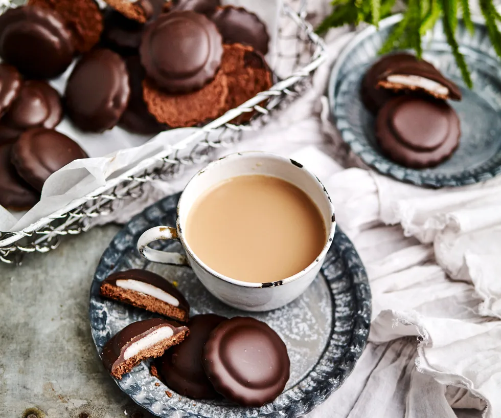 Mint slice biscuits