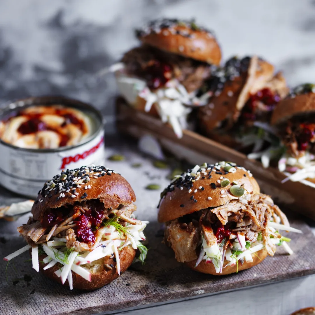 pulled pork sliders