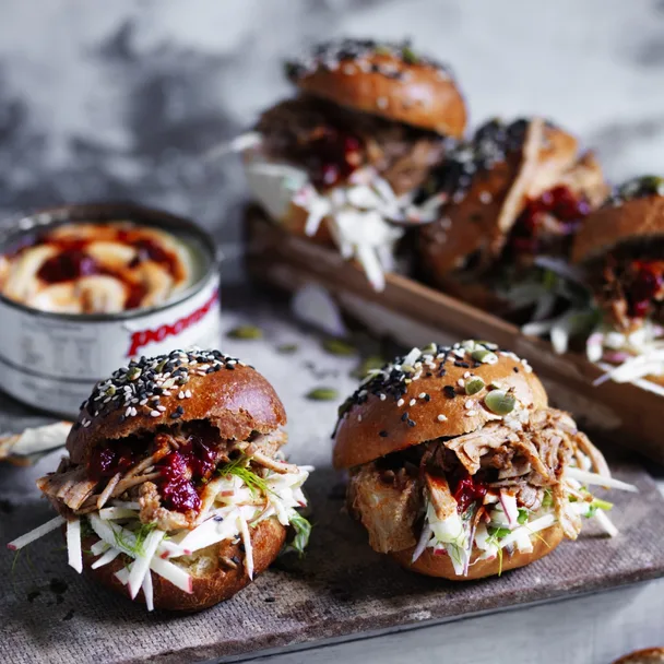 pulled pork sliders