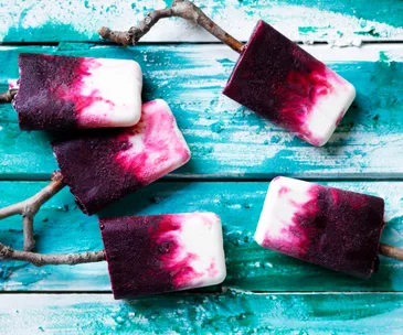 Beetroot, blackberry yoghurt popsicles