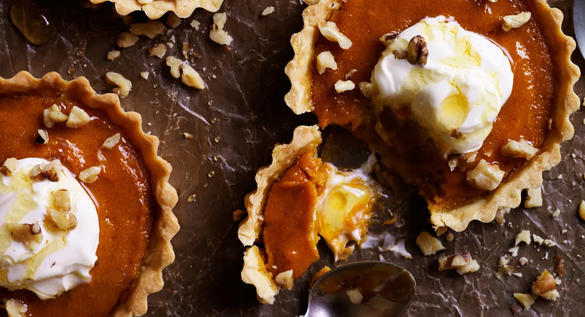 Spiced pumpkin pies with honey & nuts | Women's Weekly Food