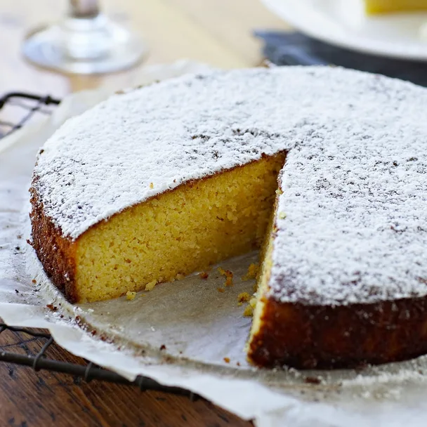 Mandarin and Almond Cake