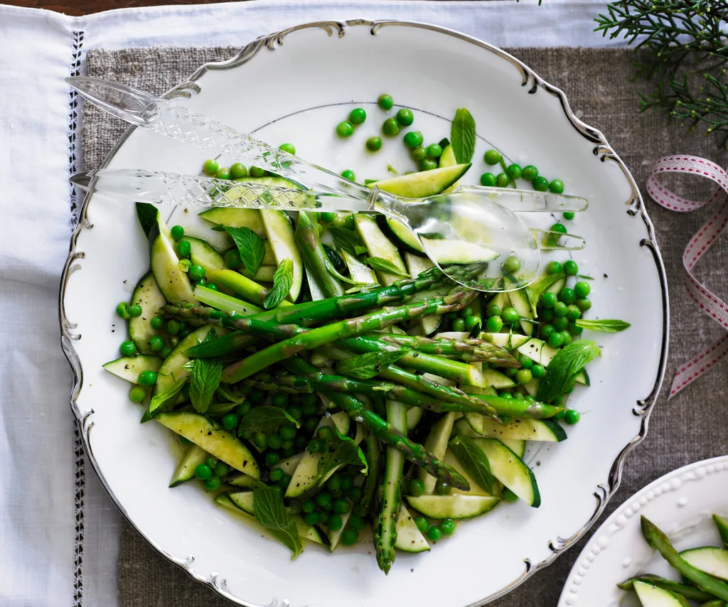 asparagus, peas and zucchini with mint