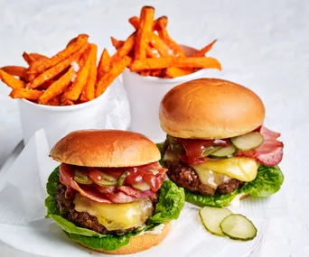 Air fryer cheeseburgers