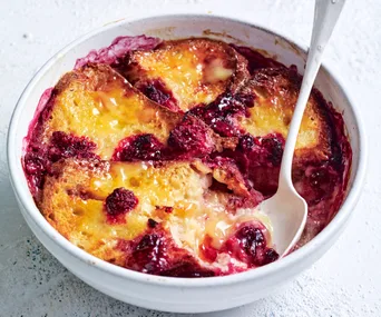 Air fryer lemon curd and raspberry bread and butter pudding