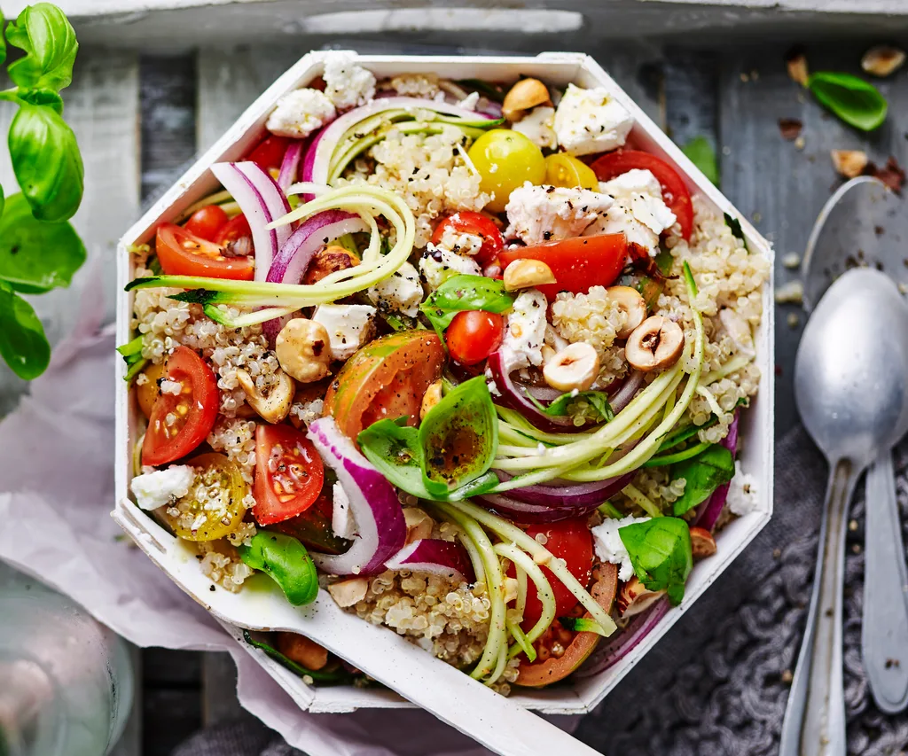 Quinoa, zucchini and fetta salad