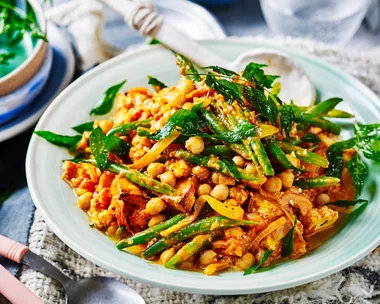 paneer and chickpea vegetarian curry in a bowl