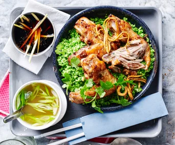 Chicken wings with broccoli rice