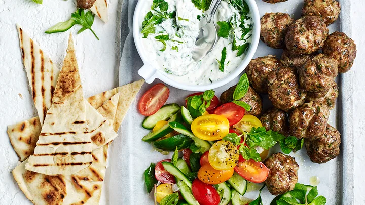 Lamb kofta in the air fryer with green tahini yoghurt and grilled pitta bread