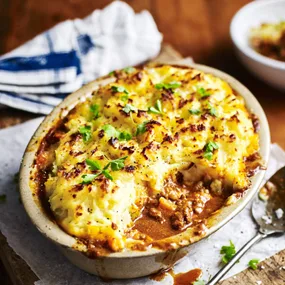 slow cooker cottage pie in a casserole dish