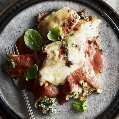 Spinach & three cheese cannelloni