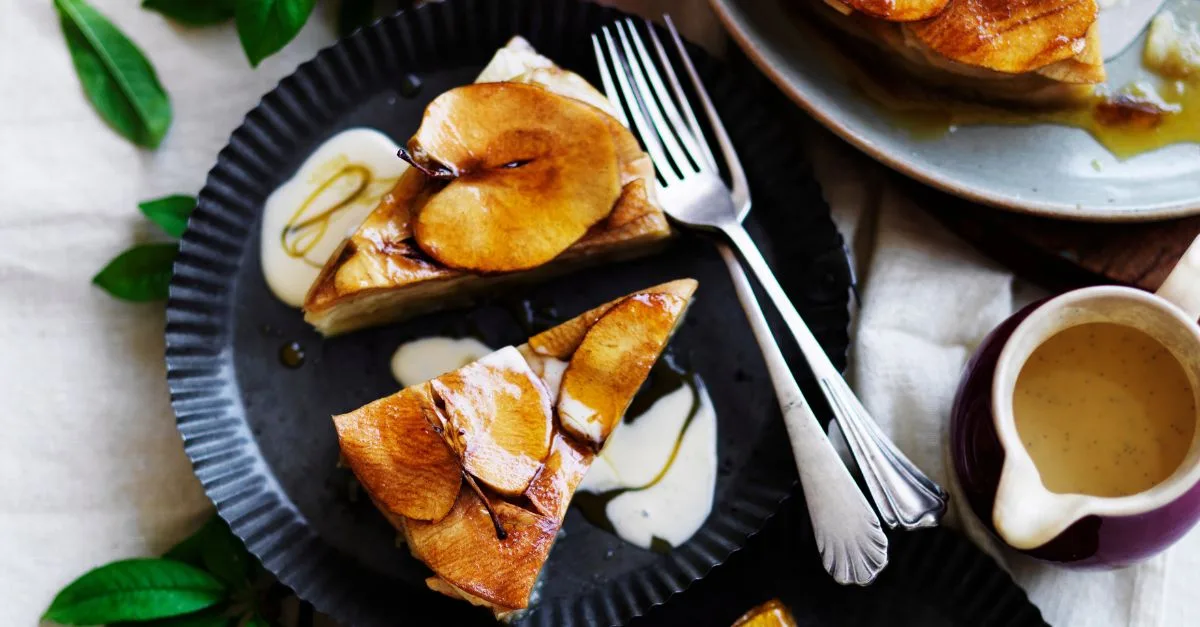 Pure apple cake with golden syrup custard