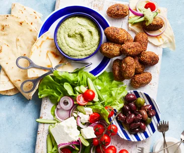 Seeded cauliflower koftas with green hummus