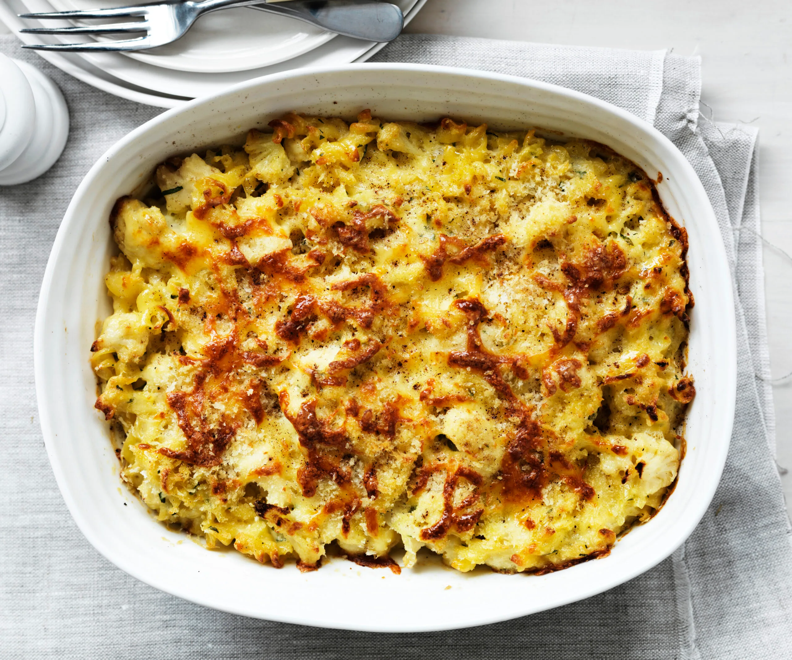 cauliflower and cheese pasta bake