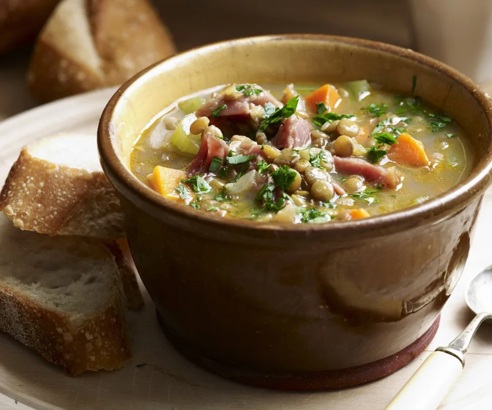 Ham and lentil soup