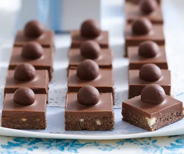 Chocolate malteser slice