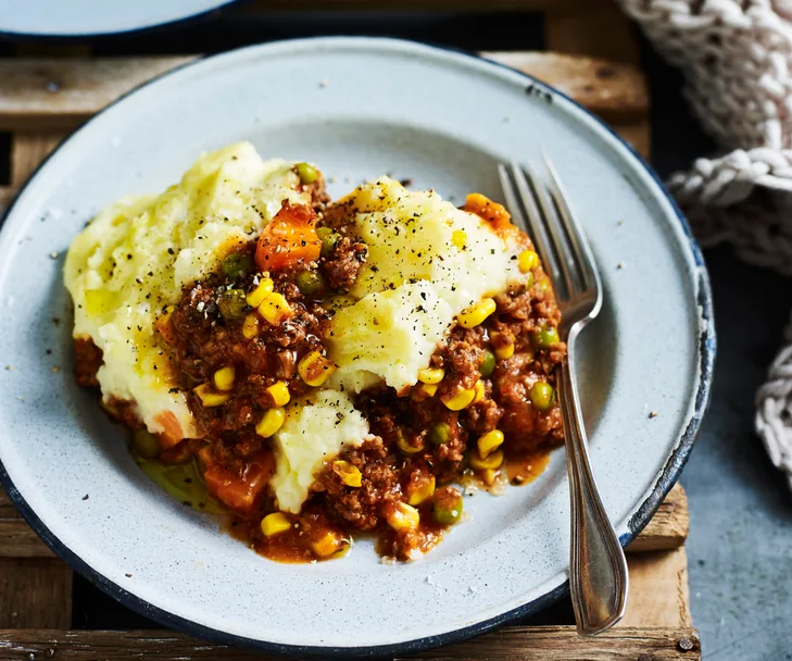 Slow cooker five ingredient cottage pie