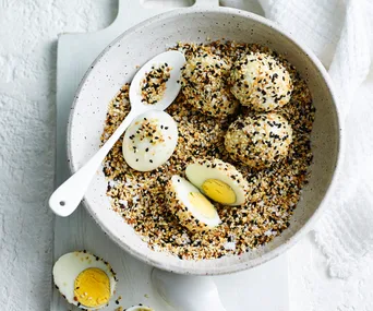 Lunchbox eggs with everything-bagel seasoning