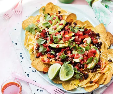 Spicy vegan nachos