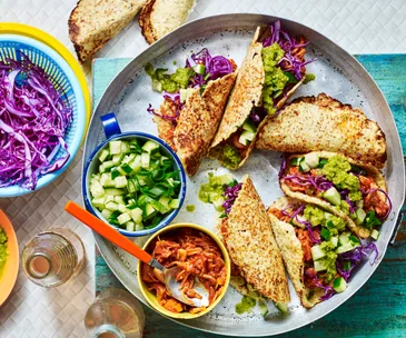 Cauliflower tortillas with pulled pork