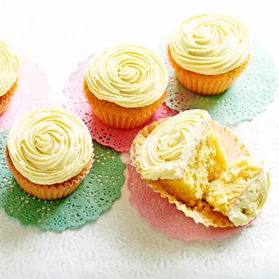 Easy vanilla cupcakes